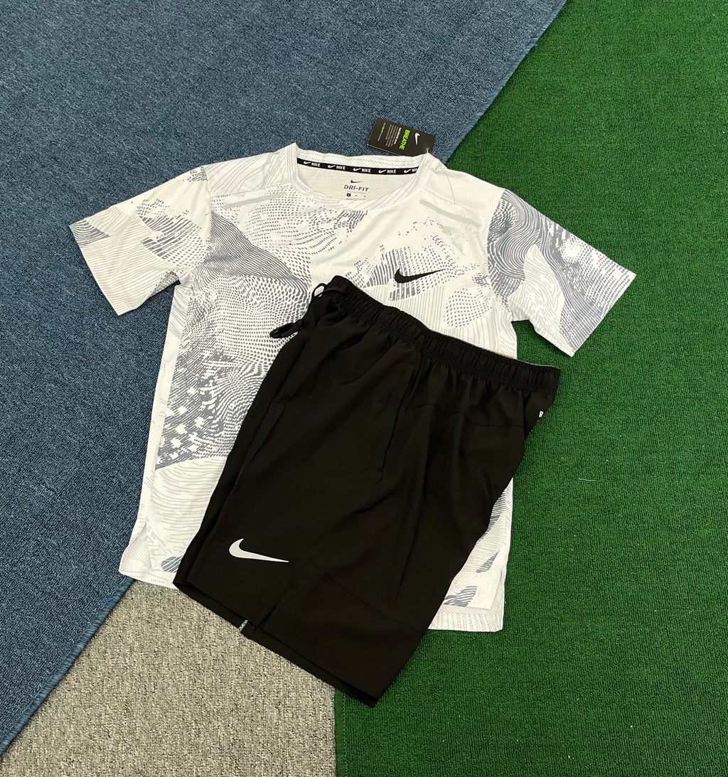 2 piece Nike sets