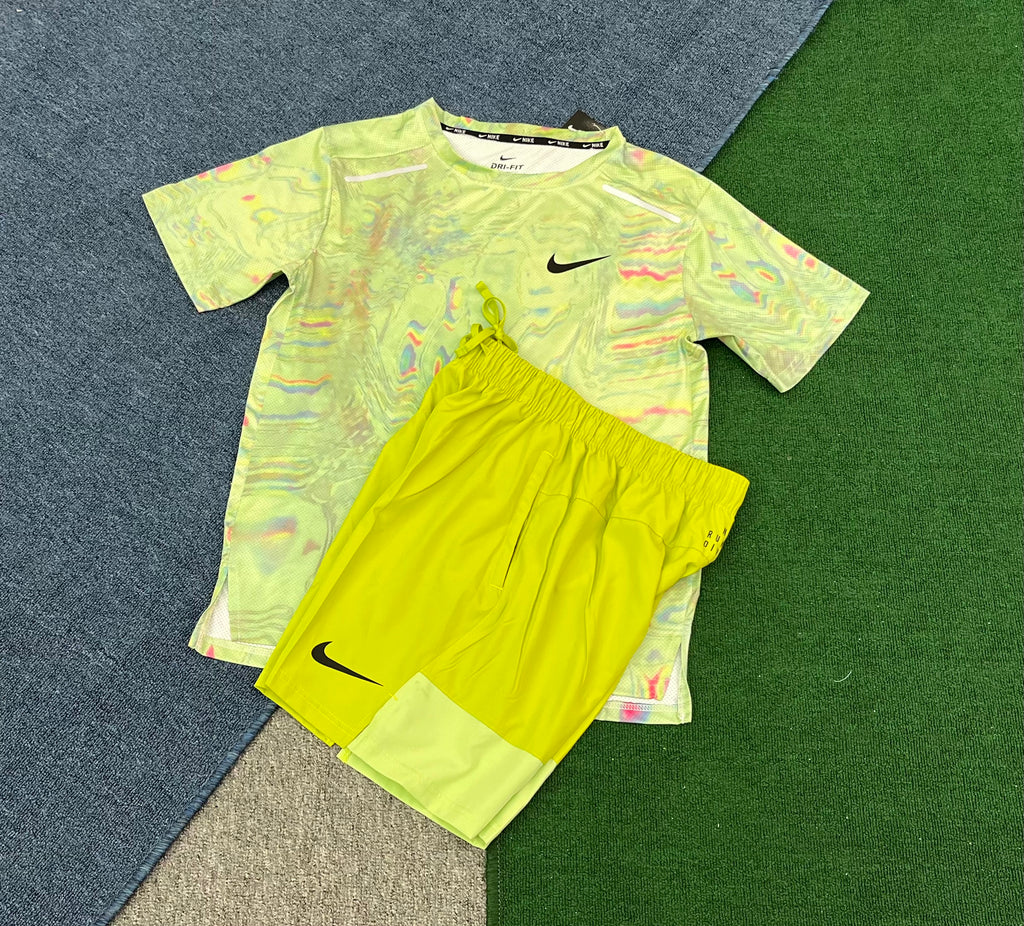 2 piece Nike sets
