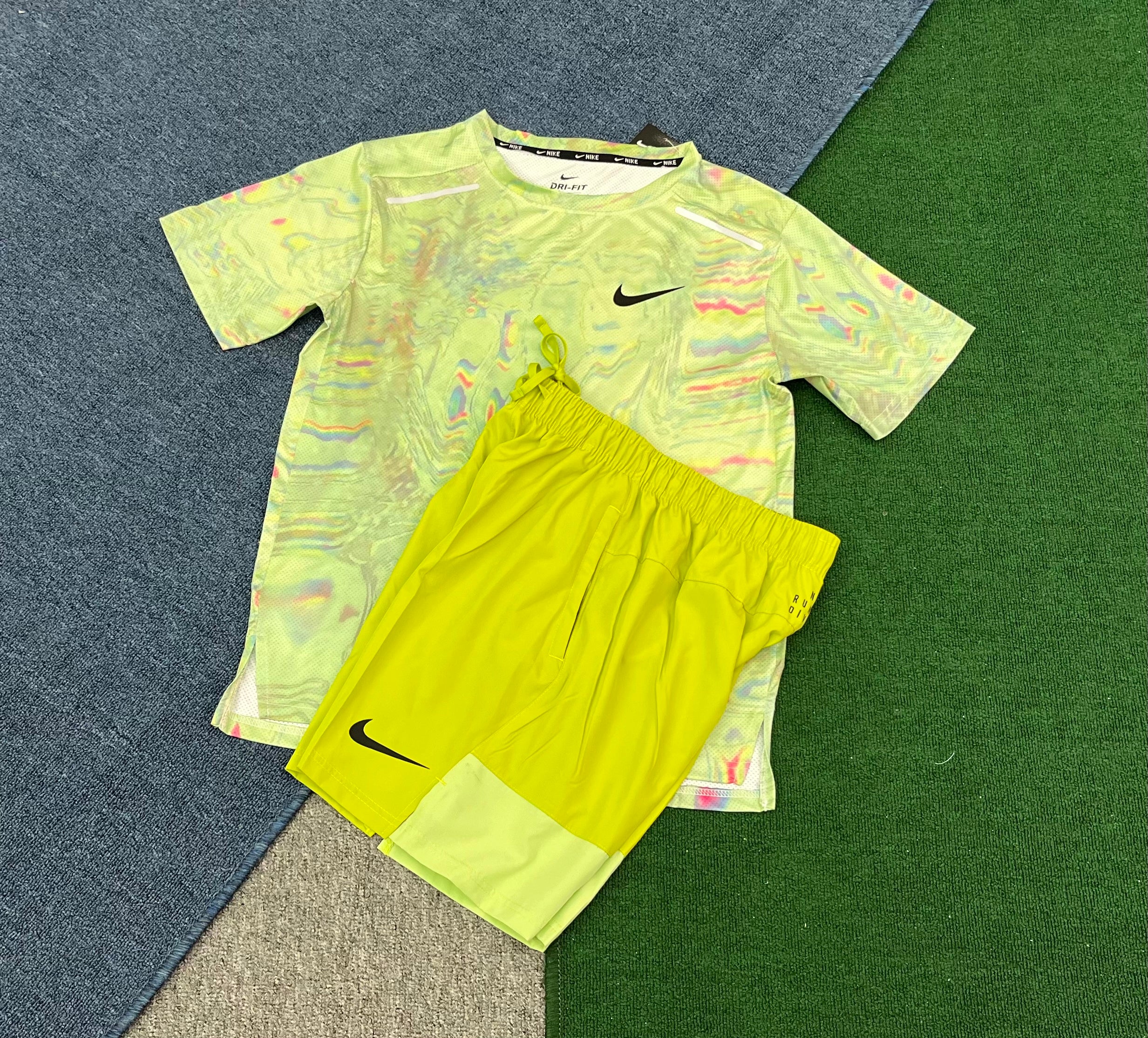 2 piece Nike sets