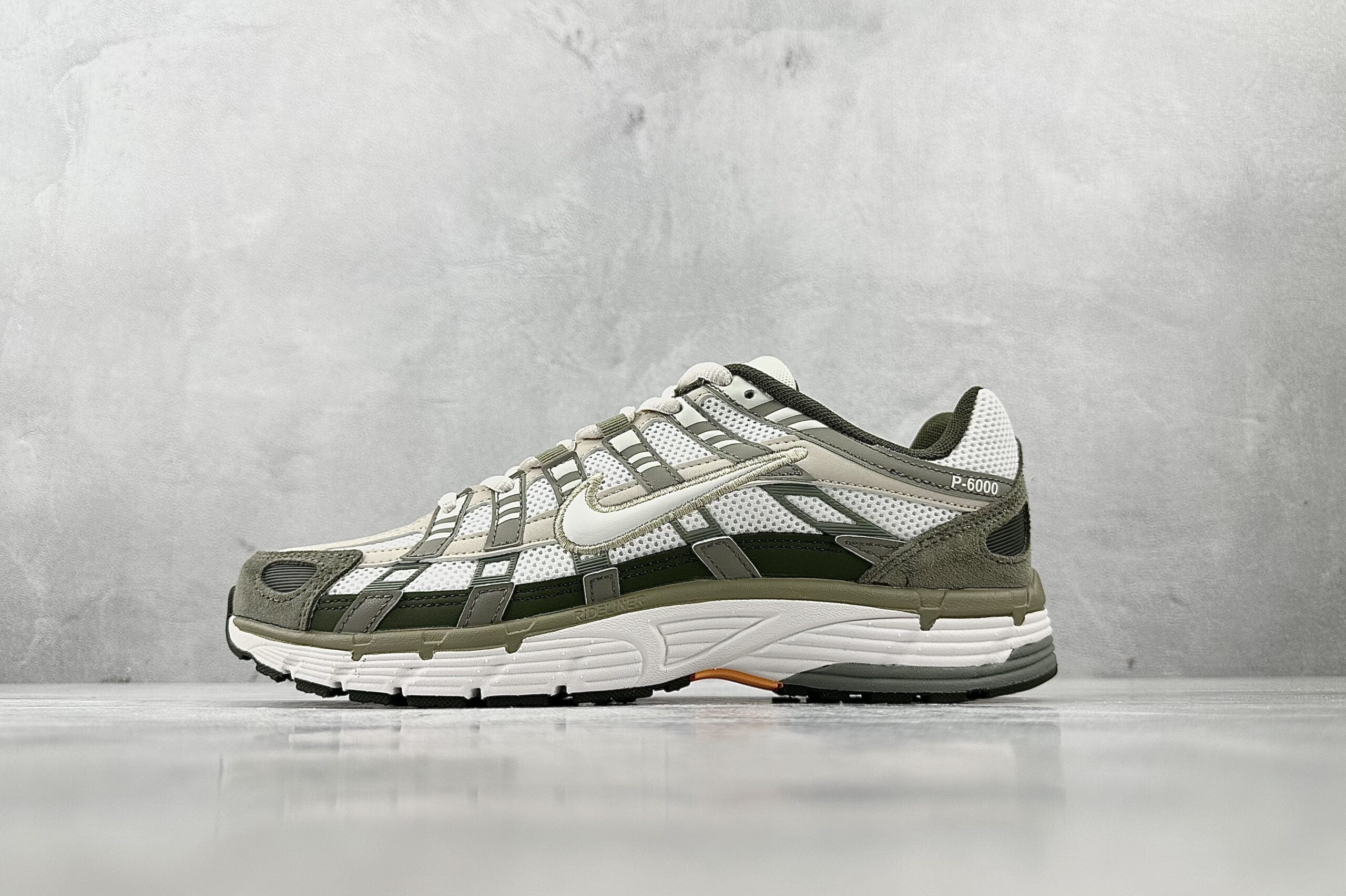 Nike P-6000