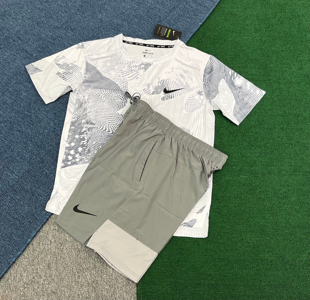 2 piece Nike sets