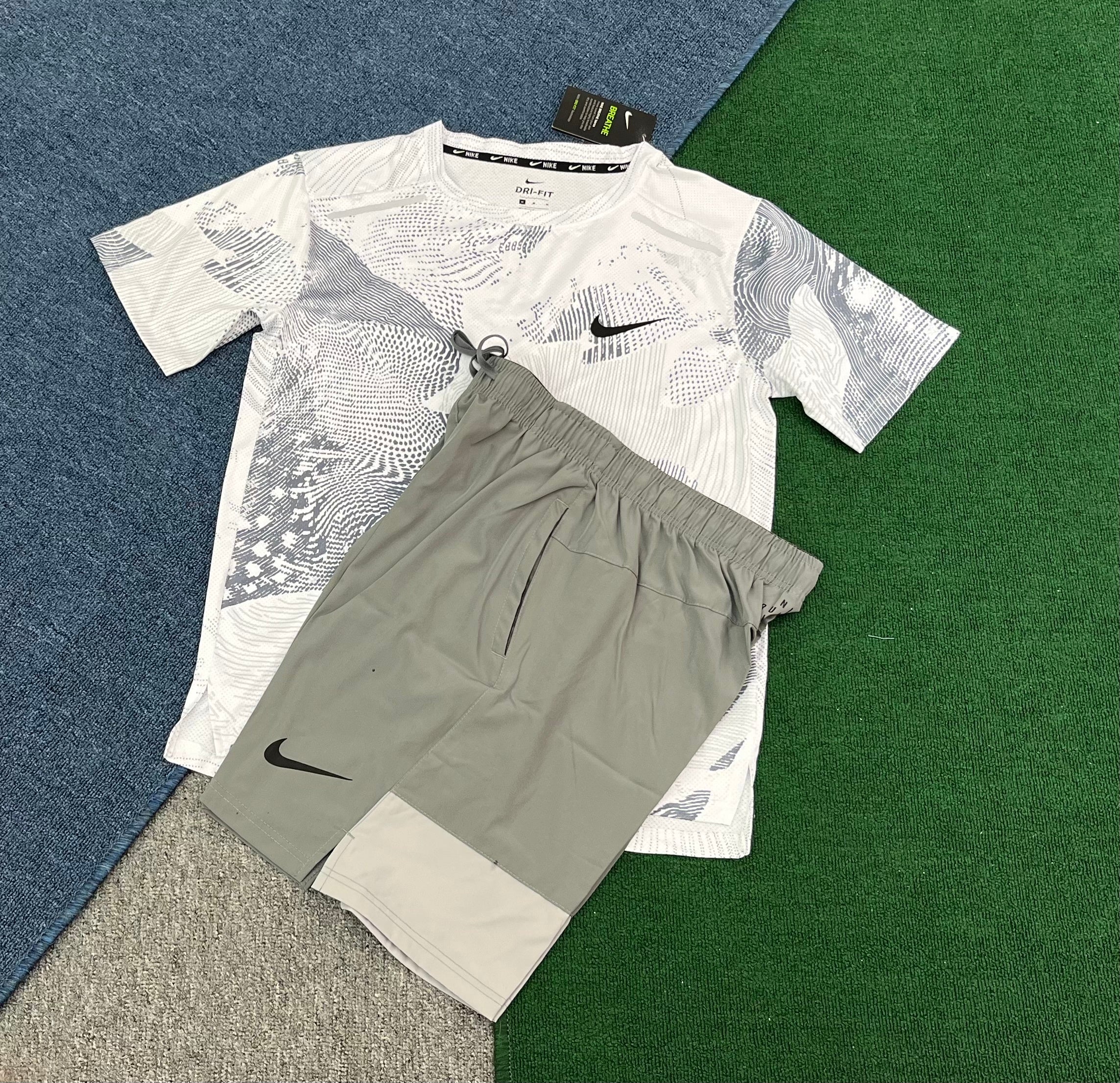 2 piece Nike sets